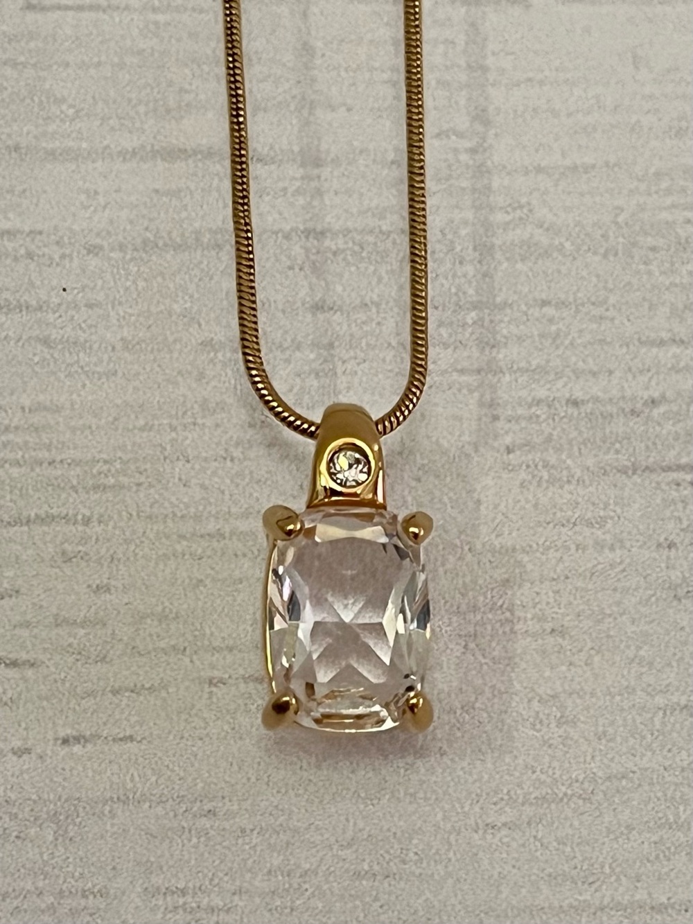 Swarovski gold-tone elongated cushion-cut crystal pendant necklace 15”17.5” - Picture 3 of 15